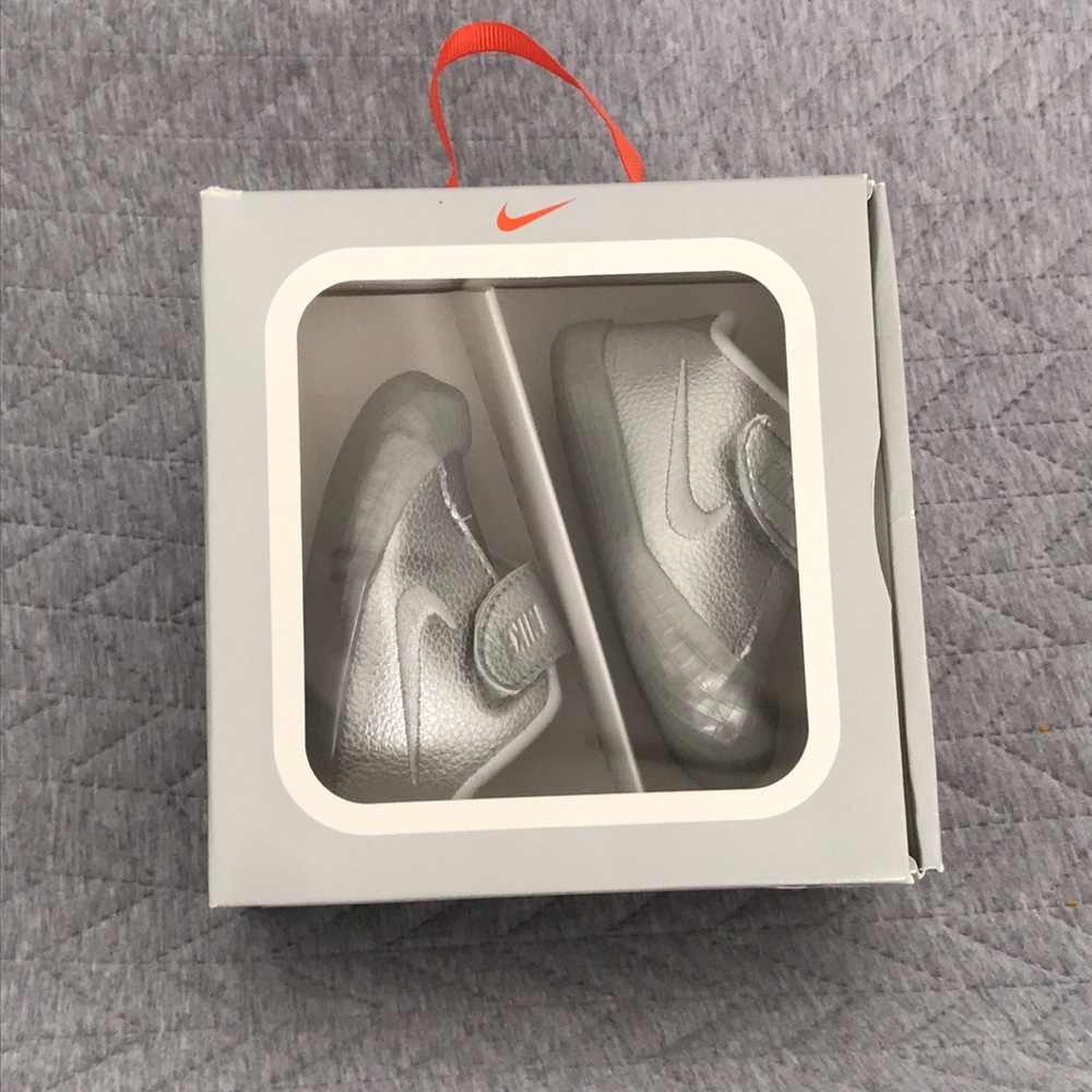 👉SOLD👈Baby Nike Shoes